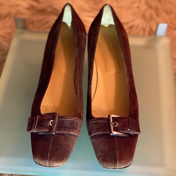 Façonnable Brown Suede Kitten Heel Pump - Picture 1 of 7